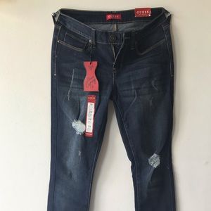 NWT Guess Curvy Skinny Denim — Dark destructed